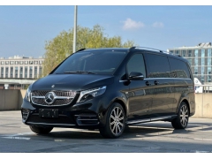 高端商务租车首选指南：7座车租赁与豪华